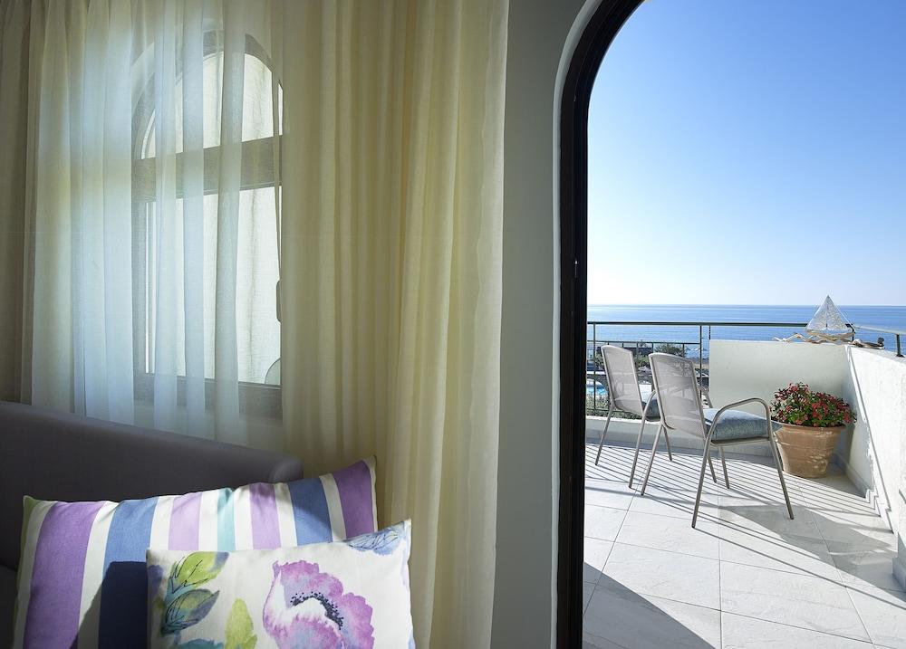 Hotel Coriva